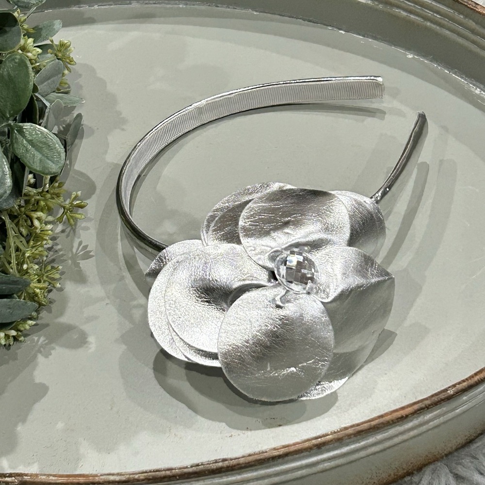 Metallic Silver Youth Textured Floral Bow Headband With Bedazzled Center